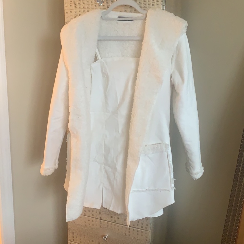 New - Picture 6 of 6